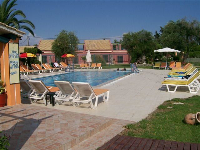 Royal Garden Apartments Kávos Zewnętrze zdjęcie